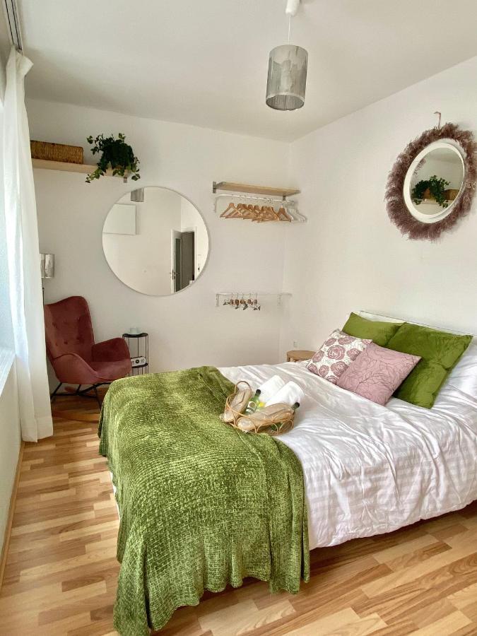 Stay In Aux, Feel At Home ! 2 Room Apartment Central Incl All You Need For 4 Person, 24H Check In, Pkw Parking Only Аугсбург Экстерьер фото